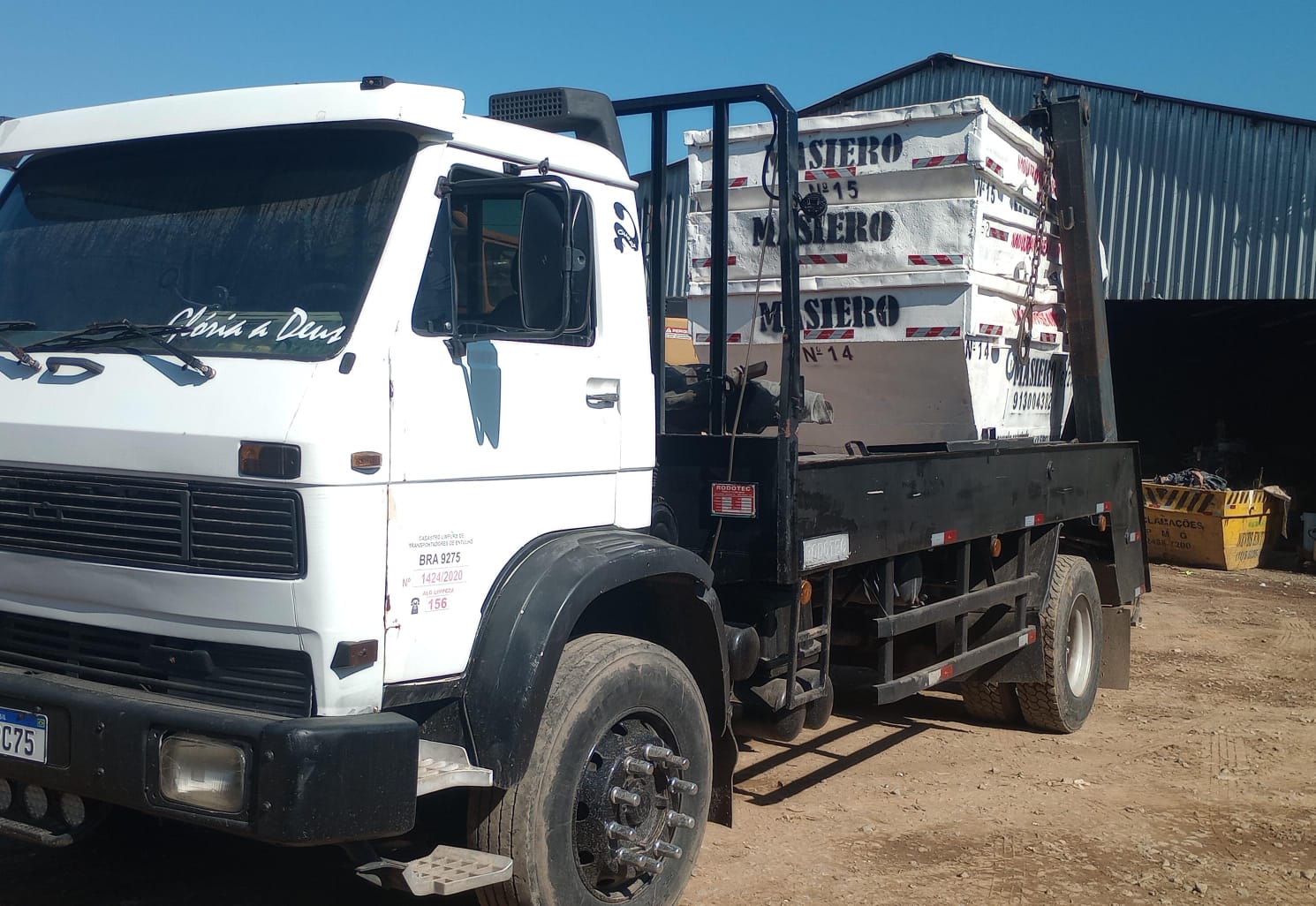 Locação de Caçamba na Zona Letse Tatuapé SP